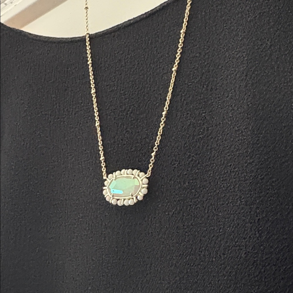Lot of 2x EUC [Kendra Scott] Iridescent Frost Glass Lee Earrings/Elise Necklace - Picture 3 of 12